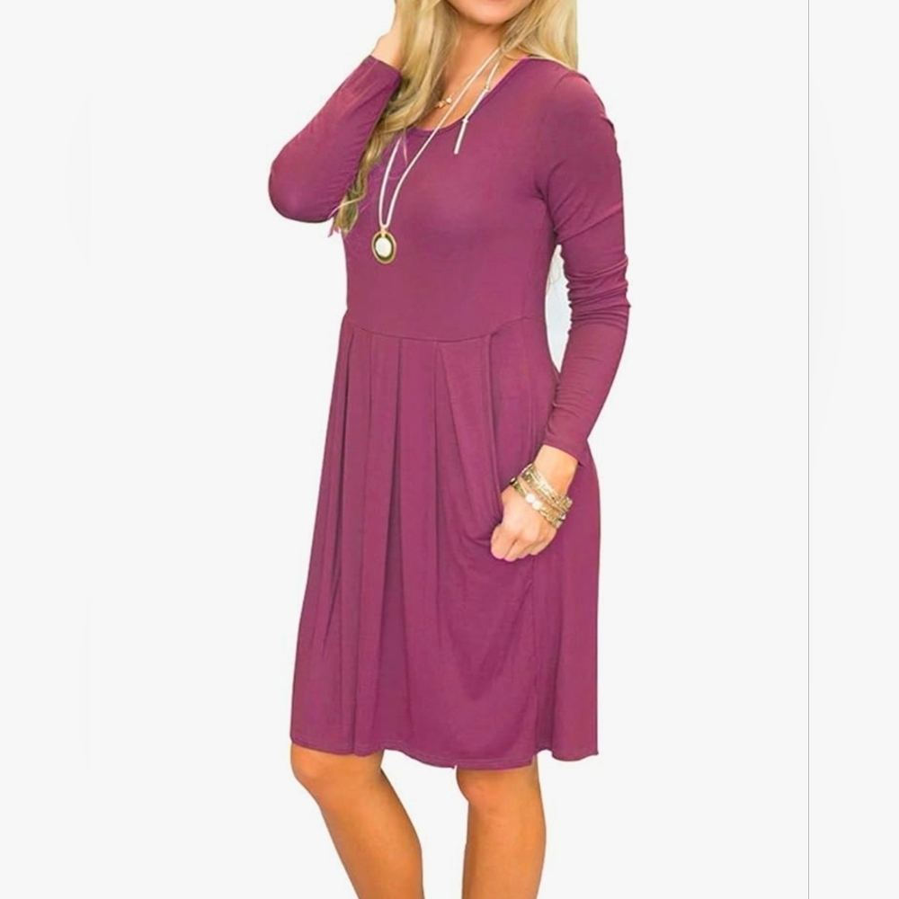 ☀️ 3/$15 - Fuchsia Long Sleeve Dress - Picture 8 of 9